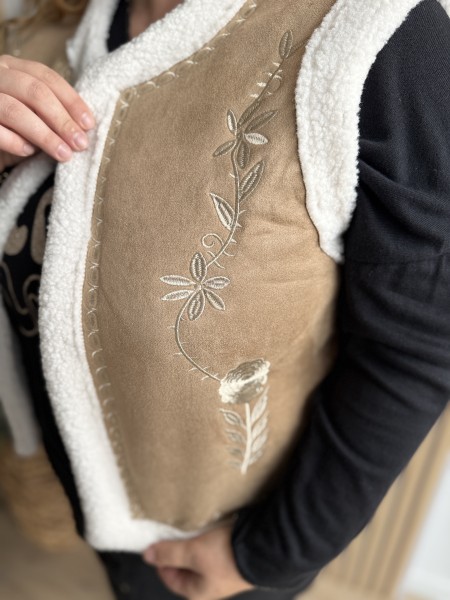 Gilet sans manches Sherpa broderie Bella