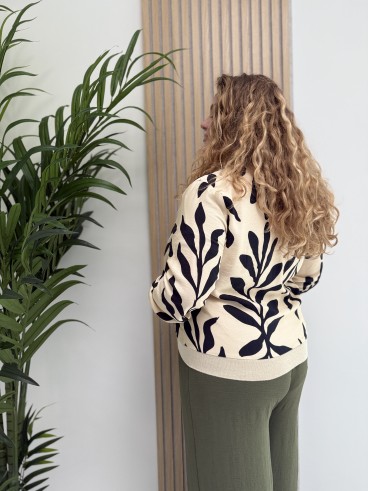Veste bomber beige "Suzie" avec col et manches pailletés imprimé feuillage