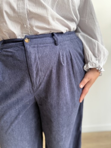 Pantalon velours côtelés bleu