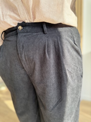 Pantalon velours côtelés noir
