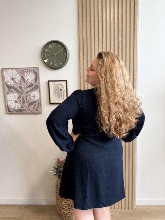 Robe courte ceinturée Constance bleu marine