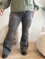 Jeans gris coupe flare