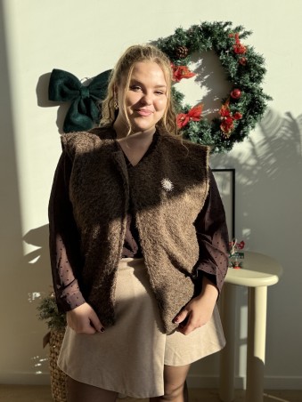 Gilet sans manches broche marron chocolat grande taille