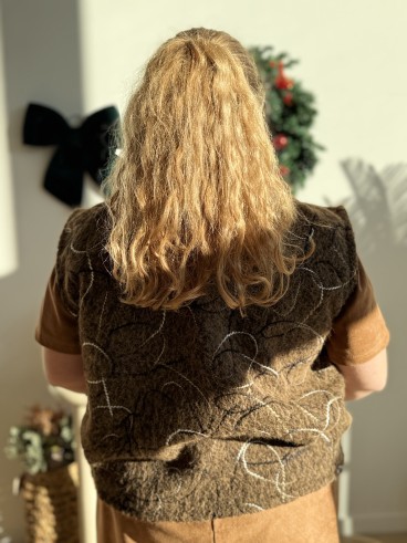 Gilet sans manches abstrait marron chocolat grande taille