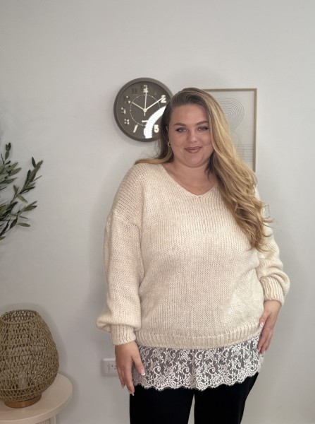 Pull maille dentelle bas noir grande taille