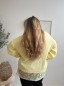 Pull maille dentelle bas jaune