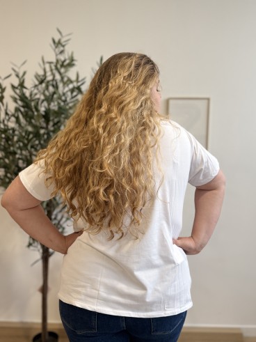 Tee shirt broderie amour in the air grande taille