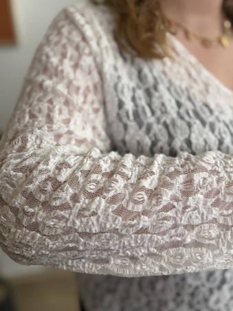 Top tout en dentelle blanc