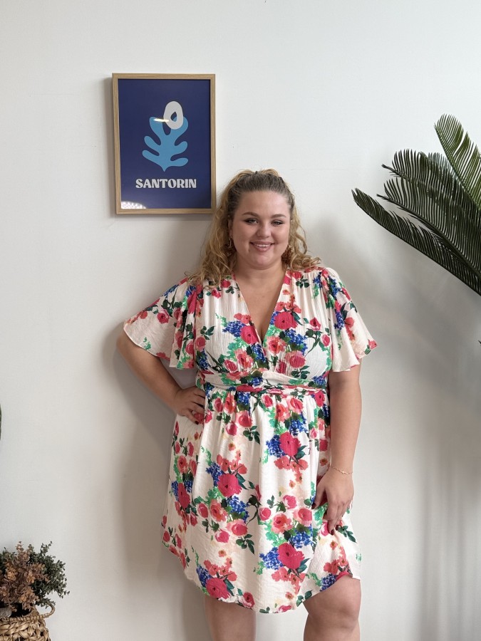 Robe fluide courte blanche à fleurs