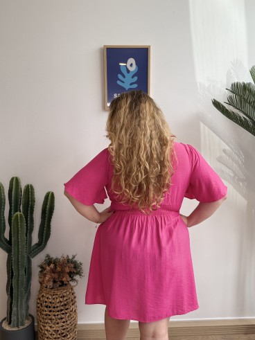 Robe fluide courte ceinture plissée jaune grande taille