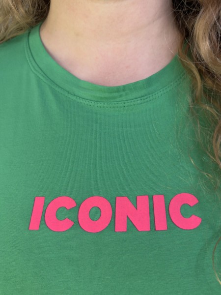 T-Shirt Curvy Iconic Vert
