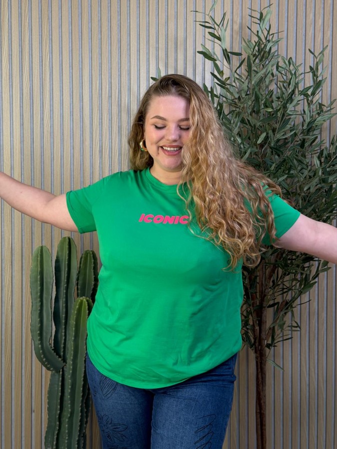 T-Shirt Curvy Iconic Vert