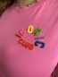 T-Shirt Curvy Broderie Iconic Club Fuschia T-Shirt Curvy Broderie Iconic Club Fuschia