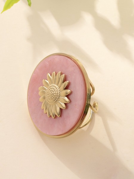 Bague dorée effet marbré rose