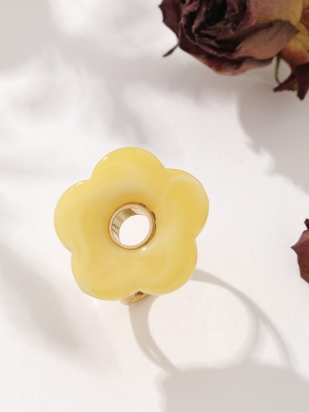 Bague dorée fleur jaune