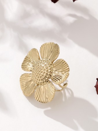 Bague dorée grande fleur