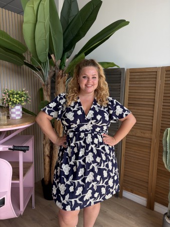 Robe courte brodée Éléna bleu marine grande taille