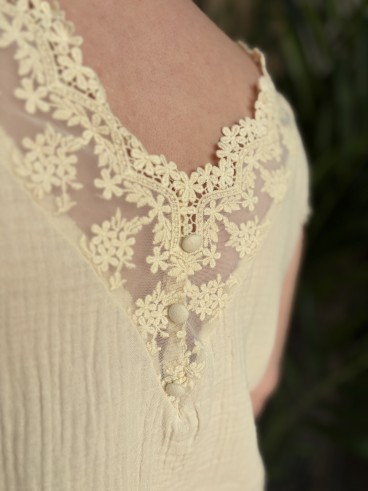Blouse Dentelle en gaze de coton jaune pastel grande taille