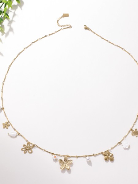 Collier doré multi fleurs et perles