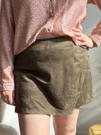 Jupe-short en suédine kaki - grande taille