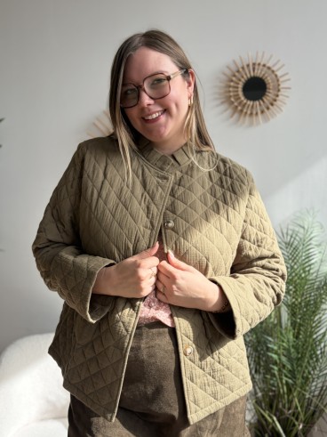 Veste matelassée à volants kaki - grande taille