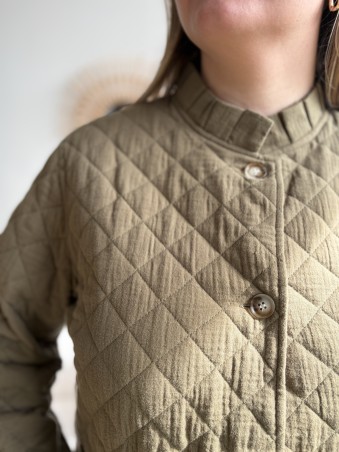Veste matelassée à volants kaki