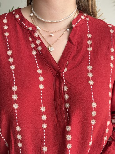 Blouse Agathe à motifs brodés rouge - grande taille