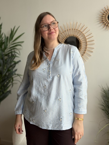 Blouse rayée brodée Alba bleu clair - grande taille
