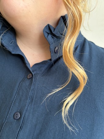 Blouse à col victorien Agathe bleue