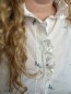 Chemise Charlotte brodée à col volanté blanche