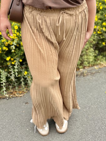 Pantalon fluide plissé palazzo Lexie camel
