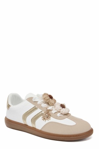 Baskets fleurs tricot beige