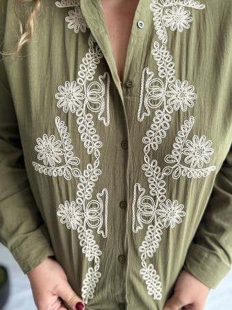 Chemise coton broderie fleurs blanches Marina kaki