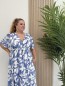 Robe longue "Angèle" imprimé feuillages blancs et fond bleu Robe longue "Angèle" imprimé feuillages blancs et fond bleu