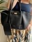 Sac à main en vinyle & sa pochette couleur noir Isis
