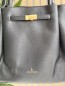 Sac à main en vinyle & sa pochette couleur noir Isis